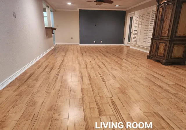 3rd image of 941 Magnolia St, Lake Jackson, TX 77566 | MLS# 15824777
