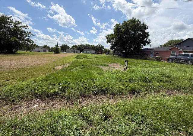 Photo 4 of Land for sale at 2808 Moore Ave, Bay City, TX 77414 | MLS# 95608947 | Listing updated on 2026-07-03