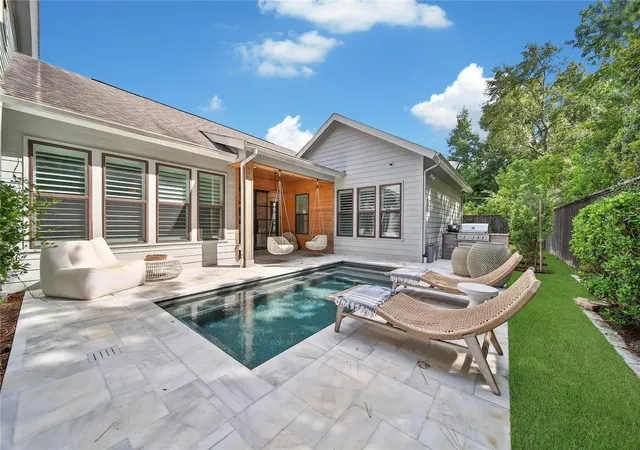1st image of 106 Grant Cove Dr, Montgomery, TX 77316 | MLS# 38209895