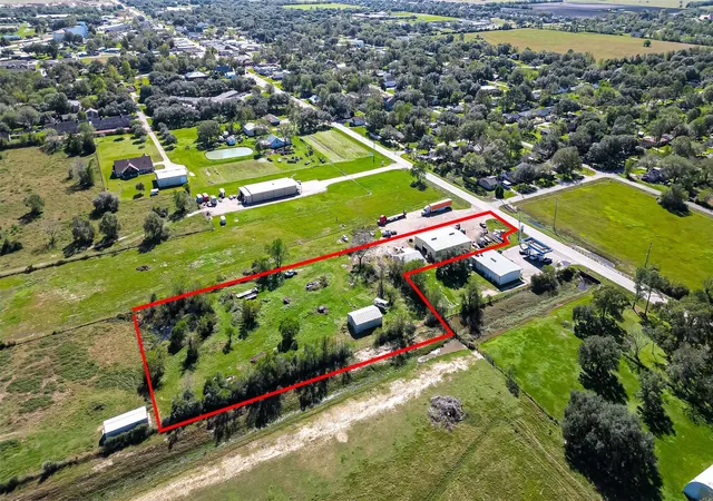 1st image of 8231 Main St, Needville, TX 77461 | MLS# 97778613