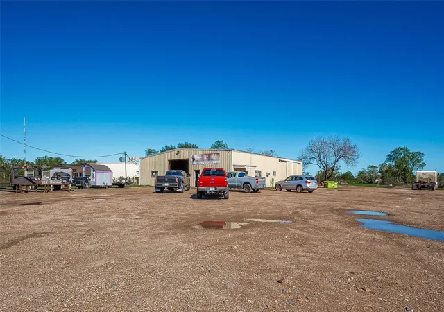 Photo 4 of Single family home for sale at 8231 Main St, Needville, TX 77461 | MLS# 97778613 | Listing updated on 2026-07-28