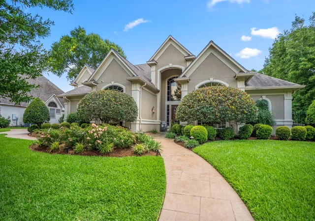 Photo 3 of Mansion for sale at 8806 Sterling Gate Cir, Spring, TX 77379 | MLS# 86445582 | Listing updated on 2026-09-12