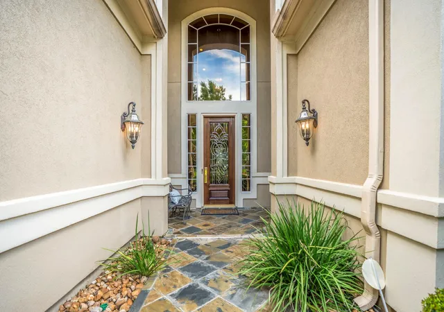 Photo 4 of Single family home for sale at 8806 Sterling Gate Cir, Spring, TX 77379 | MLS# 86445582 | Listing updated on 2026-09-12