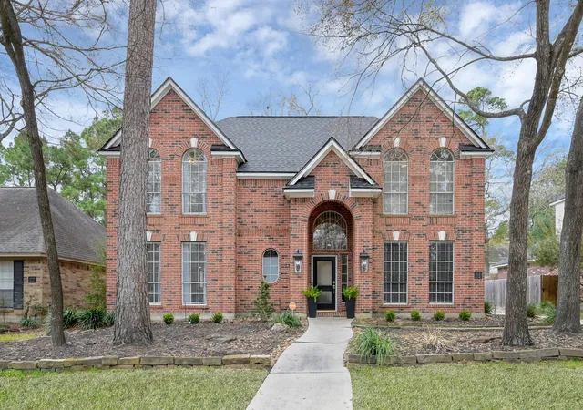 Homes for sale in The Woodlands, TX | 31 E Amberglow Cir, The Woodlands, TX 77381 | MLS# 25635770