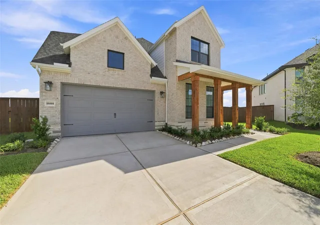 Photo 3 of Sale Pending at 25202 Bamburgh Dr, Katy, TX 77493 | MLS# 63264045 | Listing updated on 2026-09-08
