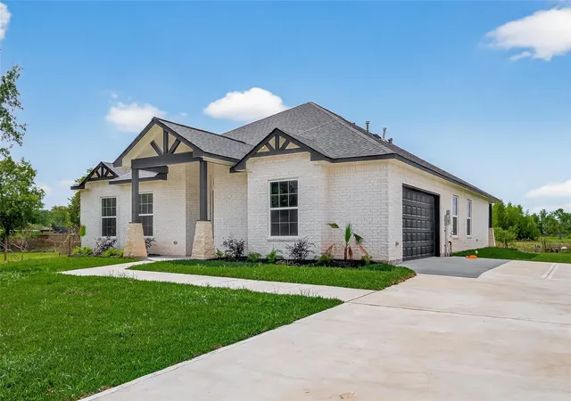 Photo 1 of Sale Pending at 7717 Prairie St, Hitchcock, TX 77563 | MLS# 81012604 | Listing updated on 2026-09-04