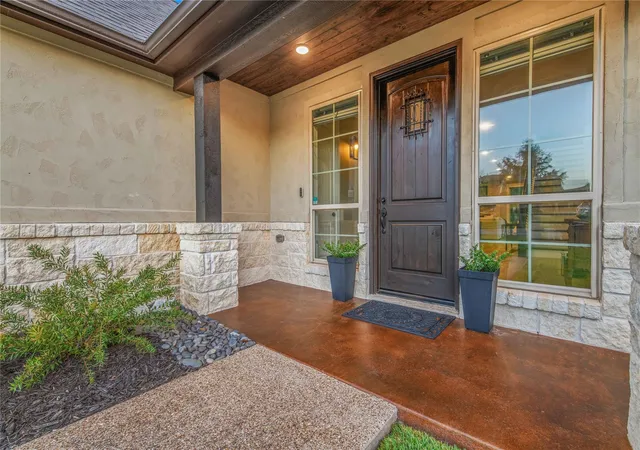 Photo 2 of Single family home for sale at 3549 Leesburg Path, Bryan, TX 77808 | MLS# 33029203 | Listing updated on 2026-09-13