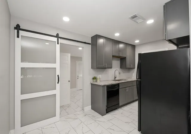 Photo 2 of Sale Pending at 1218 Gary Ave, Pasadena, TX 77502 | MLS# 39625359 | Listing updated on 2026-09-15