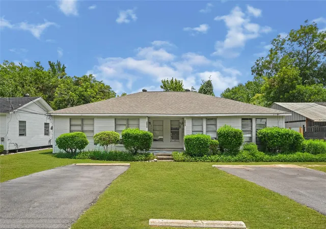 1st image of 2613 Oleander Dr, Pasadena, TX 77503 | MLS# 7741271