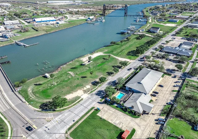 Photo 3 of Land for sale at 1024 W 2nd Street, Freeport, TX 77541 | MLS# 28223661 | Listing updated on 2026-08-27
