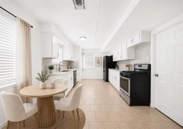 Photo 3 of Single family home for sale at 29318 Waltham St, Spring, TX 77386 | MLS# 17473010 | Listing updated on 2026-09-12
