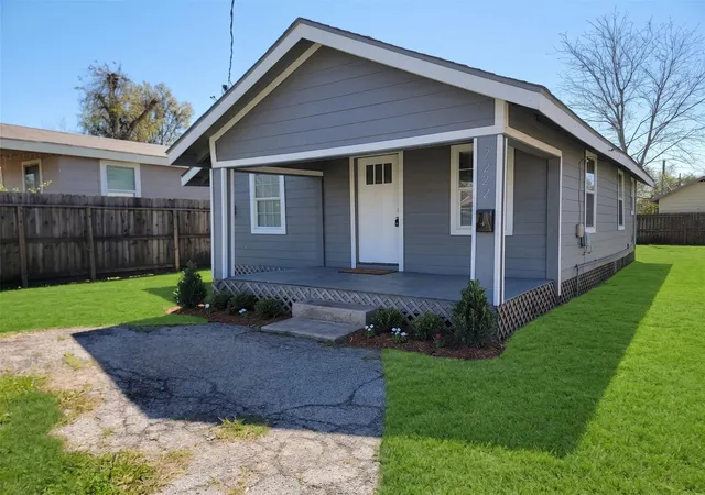 Photo 1 of Single family home for sale at 7222 San Angelo St, Houston, TX 77020 | MLS# 64432267 | Listing updated on 2026-09-09