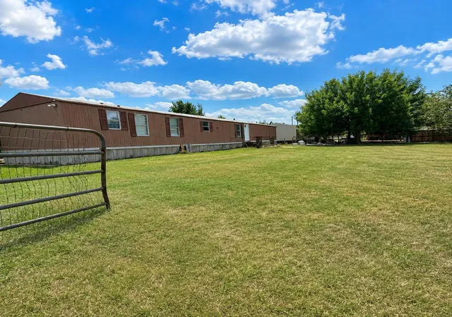 Photo 1 of Sale Pending at 1726 Dolores St, Rosharon, TX 77583 | MLS# 48382821 | Listing updated on 2026-09-08