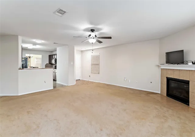 Photo 4 of Single family home for sale at 2114 Bishop Holw Ln, Rosenberg, TX 77471 | MLS# 15648671 | Listing updated on 2026-05-13