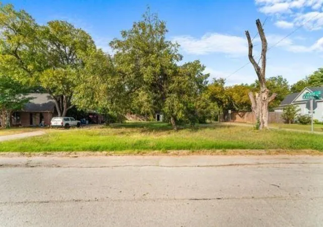 Photo 3 of Land for sale at 1001 W Ave F, Garland, TX 75040 | MLS# 81420632 | Listing updated on 2026-04-14
