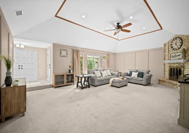 Photo 3 of Sale Pending at 2934 Ashford Trl Dr, Houston, TX 77082 | MLS# 19666757 | Listing updated on 2026-10-07