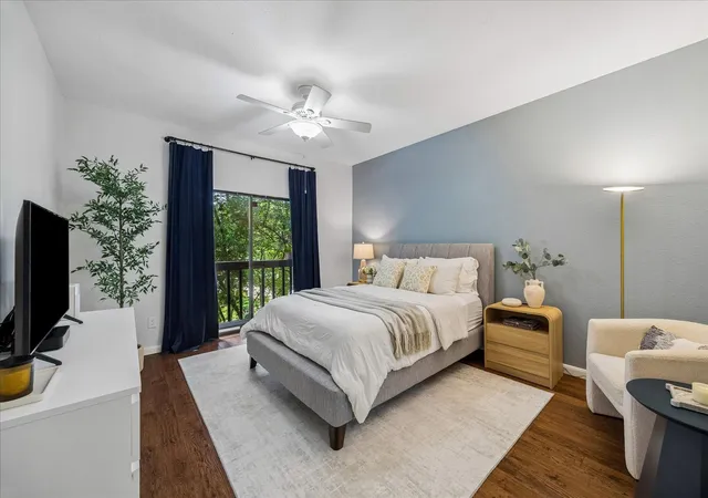 Homes for sale in Houston, TX | 11711 Memorial Dr #272, Houston, TX 77024 | MLS# 82923999