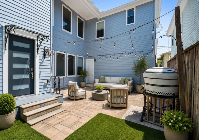 5th image of 516 Columbia St, Houston, TX 77007 | MLS# 29048267