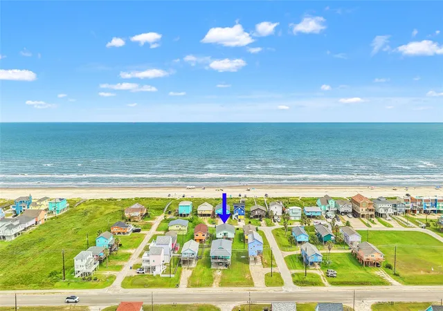 Photo 2 of Single family home for sale at 1651 Sandpebble Pl, Surfside Beach, TX 77541 | MLS# 63357844 | Listing updated on 2026-08-28