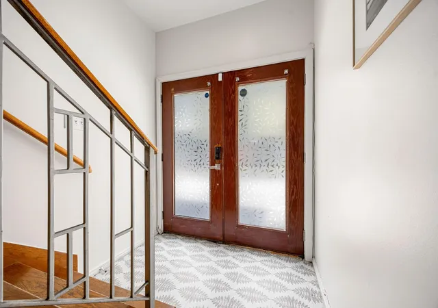 Photo 3 of Single family home for sale at 2106 Holman St #B, Houston, TX 77004 | MLS# 41488371 | Listing updated on 2026-07-10
