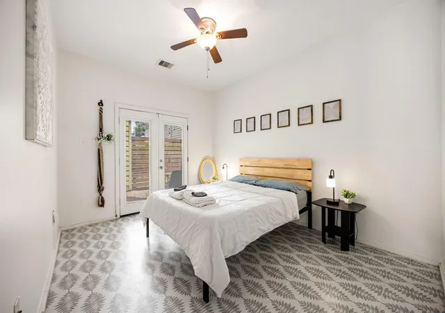 Photo 4 of Single family home for sale at 2106 Holman St #B, Houston, TX 77004 | MLS# 41488371 | Listing updated on 2026-07-10