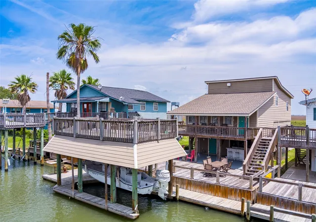 1st image of 1247 Bay St, Port Bolivar, TX 77650 | MLS# 20850789