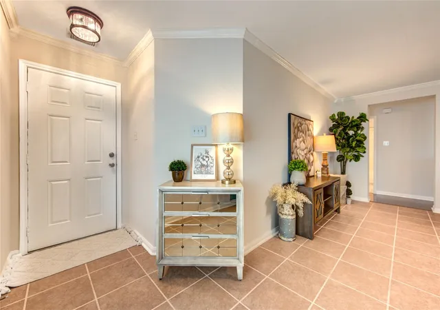 Photo 3 of Sale Pending at 3010 E Legends Bnd Dr, Spring, TX 77386 | MLS# 42171772 | Listing updated on 2026-09-03