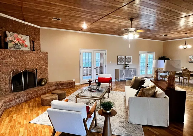 2nd image of 730 Panorama Rd, La Grange, TX 78945 | MLS# 39965081
