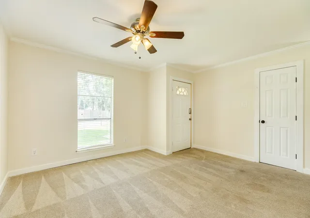 Photo 3 of Single family home for sale at 310 Dogwood St, Lake Jackson, TX 77566 | MLS# 5591788 | Listing updated on 2026-08-06
