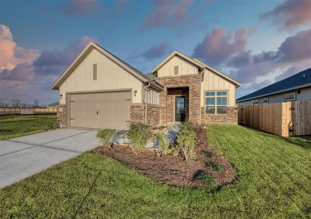 Single family home for sale at 21111 Sunlight Grove Dr, Bonney, TX 77583 | MLS# 49474448
