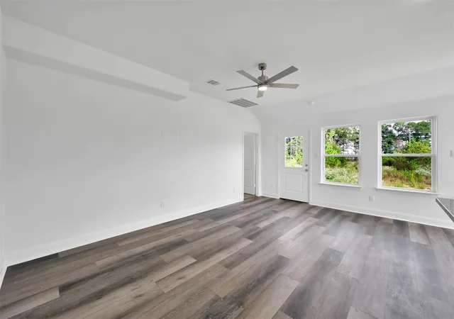Photo 4 of Single family home for sale at 1089 Road 5740, Cleveland, TX 77327 | MLS# 501486 | Listing updated on 2026-06-26