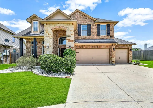 1st image of 609 Eagle Hollow Ln, League City, TX 77573 | MLS# 3728319
