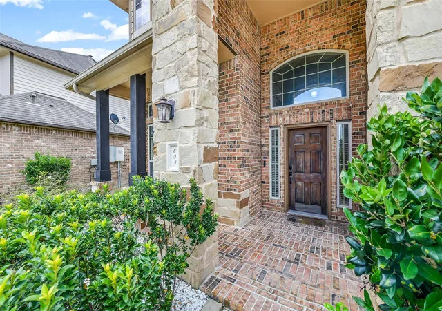 4th image of 609 Eagle Hollow Ln, League City, TX 77573 | MLS# 3728319