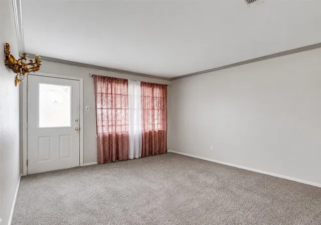 5th image of 4123 Friar Point Rd, Houston, TX 77047 | MLS# 60143602