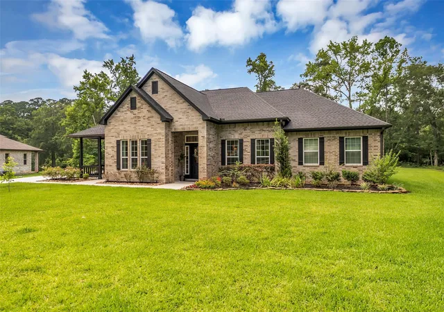 3rd image of 14663 Diamond Shrs, Willis, TX 77378 | MLS# 81897570