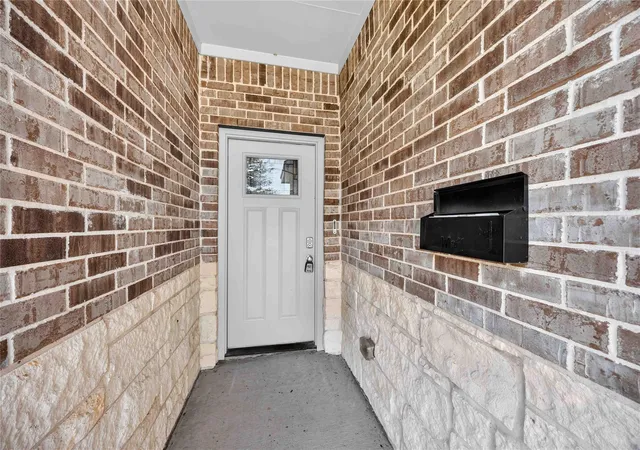 3rd image of 3534 Cork Dr, Houston, TX 77047 | MLS# 752373