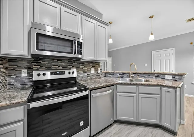5th image of 3534 Cork Dr, Houston, TX 77047 | MLS# 752373