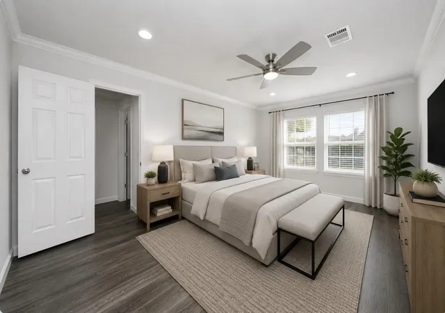 Photo 3 of Sale Pending at 6511 Mohawk St, Houston, TX 77016 | MLS# 72135717 | Listing updated on 2026-09-17
