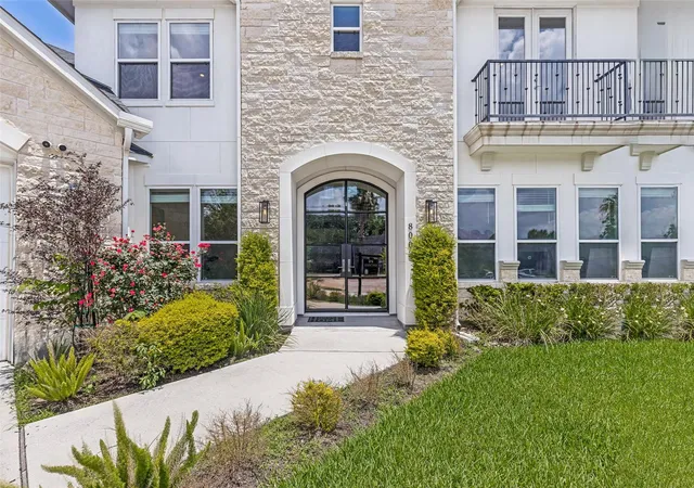 5th image of 8002 N Circle Dr, Houston, TX 77071 | MLS# 88006352