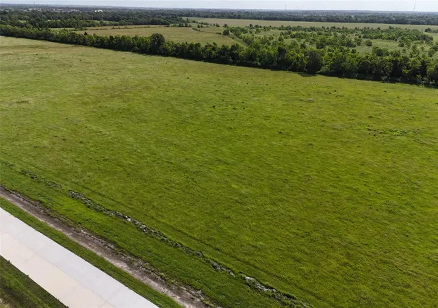 4th image of 1710 Rymal Ranch Rd, Alvin, TX 77511 | MLS# 24246931