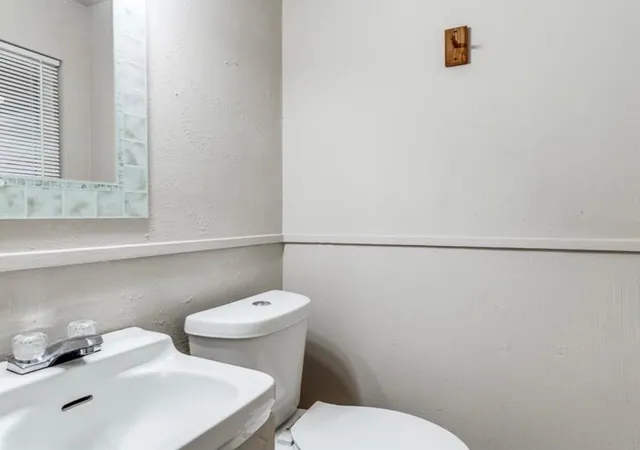 Photo 3 of Single family home for sale at 4744 Richard St, Forest Hill, TX 76119 | MLS# 52719836 | Listing updated on 2026-02-18