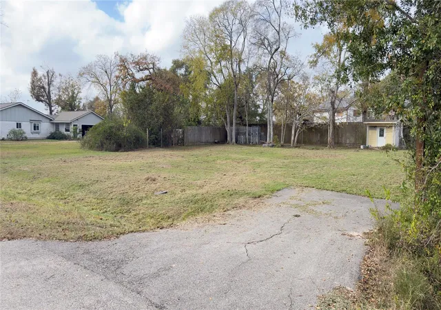 Photo 4 of Land for sale at 16510 Wilderness Rd, Cypress, TX 77429 | MLS# 5379495 | Listing updated on 2026-08-18