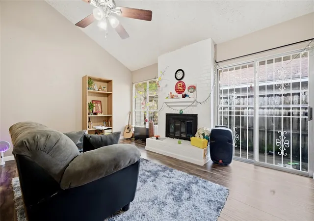 Photo 4 of Single family home for sale at 11747 Yearling Dr, Houston, TX 77065 | MLS# 47109913 | Listing updated on 2026-09-18