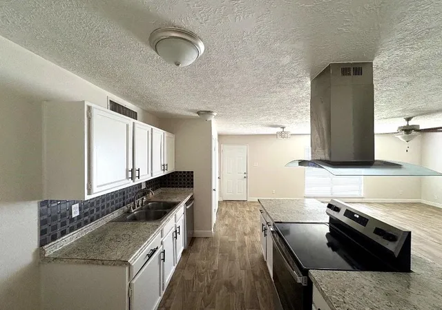 Photo 4 of Single family home for sale at 14406 Flair Dr, Houston, TX 77049 | MLS# 82496712 | Listing updated on 2026-09-07
