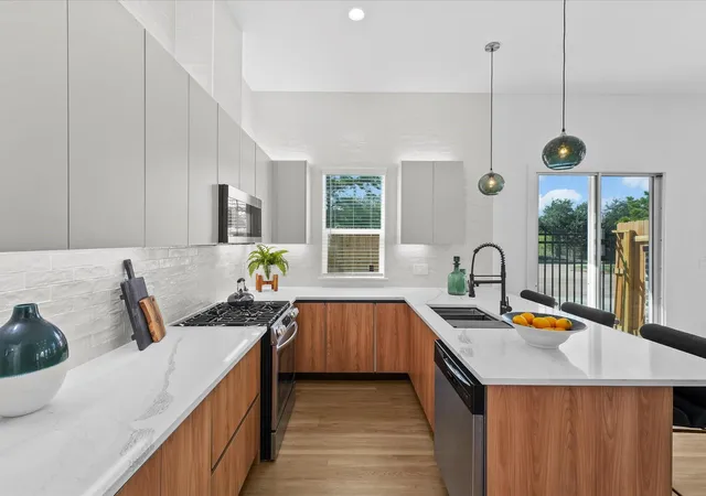 1st image of 2583 Paul Quinn Street, Houston, TX 77091 | MLS# 51144677