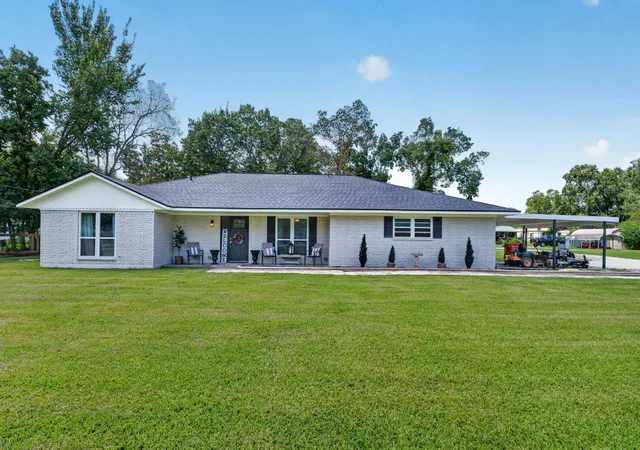 Photo 1 of Sale Pending at 3206 E Cedar Byp Lynchburg Rd, Baytown, TX 77521 | MLS# 24395255 | Listing updated on 2026-09-14