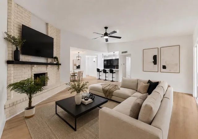 Photo 4 of Single family home for sale at 6934 Pickett Dr, Richmond, TX 77469 | MLS# 18008798 | Listing updated on 2026-10-08
