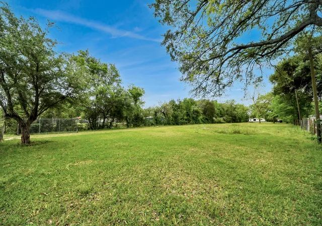 Land for sale at 703 North Rd, Baytown, TX 77521 | MLS# 10390753