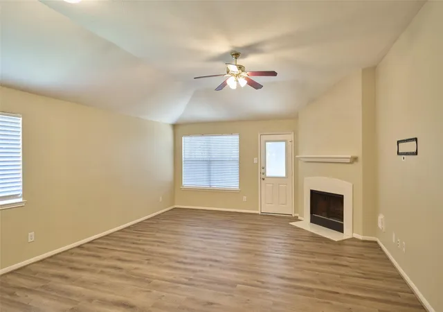 Photo 4 of Sale Pending at 12121 La Salle Branch, Conroe, TX 77304 | MLS# 86975463 | Listing updated on 2026-09-18