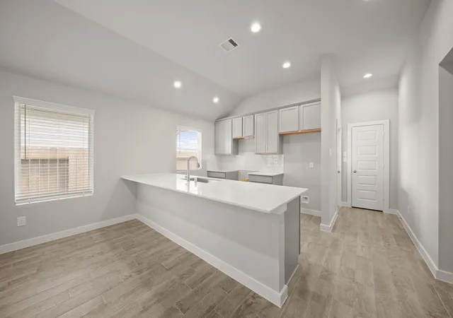 Photo 3 of Sale Pending at 18914 Baldcypress Basin Ln, Houston, TX 77084 | MLS# 68728178 | Listing updated on 2026-09-18